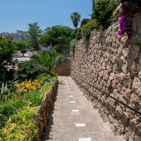 Cubo's Estudio Castillo De Santa Clara 토레몰리노스