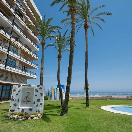 Cubo's Estudio Castillo De Santa Clara Appartement