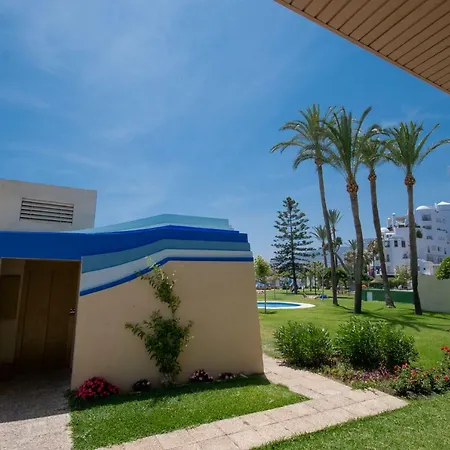 Daire Cubo's Estudio Castillo De Santa Clara Torremolinos